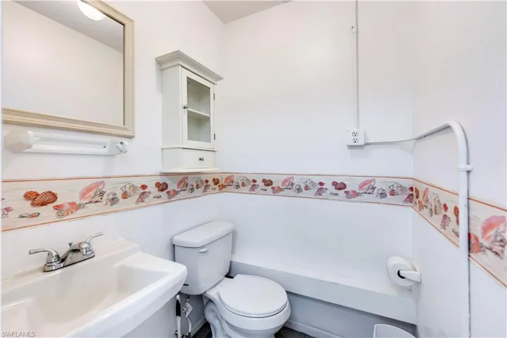15630  Mc Gregor  BLVD, Fort Myers, FL 33908