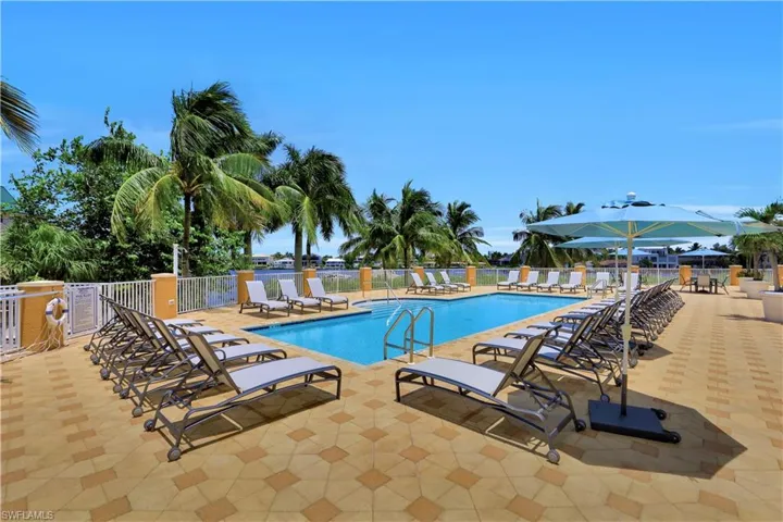 400  Flagship  DR, Naples, FL 34108
