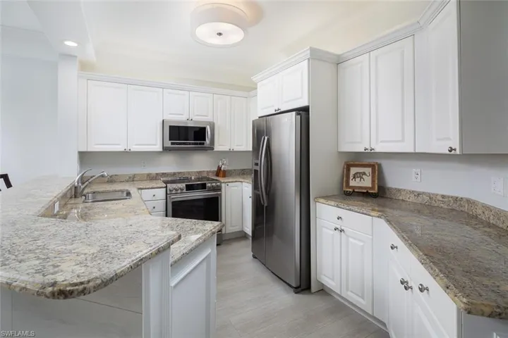 400  Flagship  DR, Naples, FL 34108
