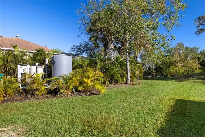 Extra Lot with RV parking and hookup