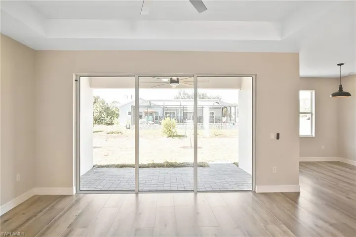 1906 Nw 28th Ave, Cape Coral, Florida 33993
