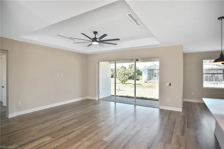 1906 Nw 28th Ave, Cape Coral, Florida 33993