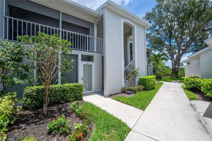 422  Country Hollow  CT, Naples, FL 34104