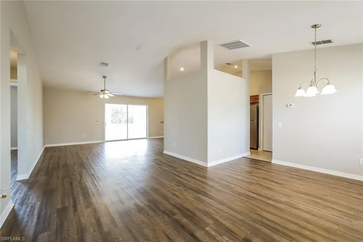3201 42nd St Sw, Lehigh Acres, Florida 33976
