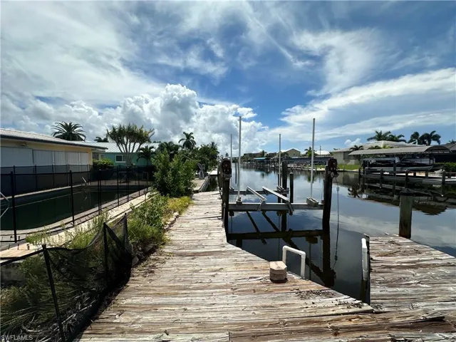 Easy access to the canal waters from this spacious dock area - Virtually Edited Image