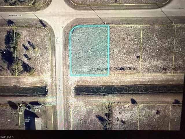 Aerial map of property and surrounding area