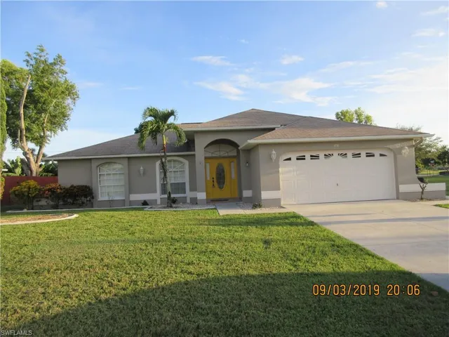120 Se 27th Ter, Cape Coral, Florida 33904