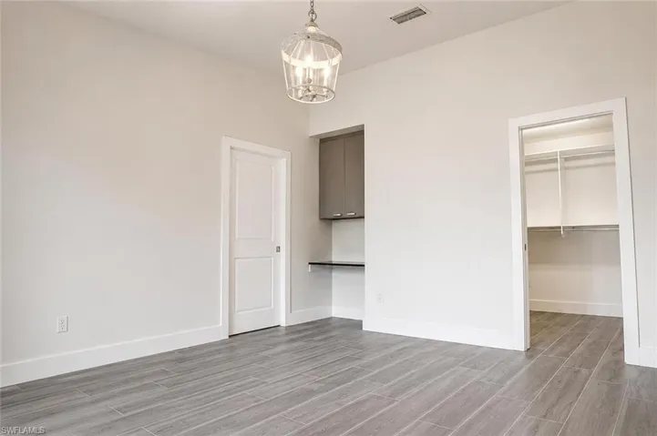 3049 11th Pl, Cape Coral, Florida 33914