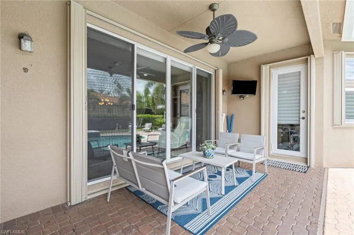 11107  Sparkleberry  DR, Fort Myers, FL 33913