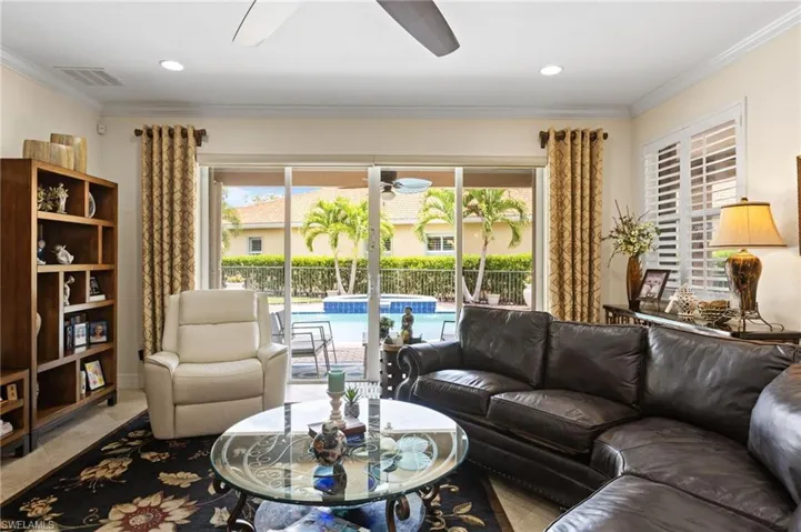 11107  Sparkleberry  DR, Fort Myers, FL 33913