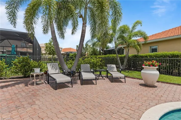 11107  Sparkleberry  DR, Fort Myers, FL 33913