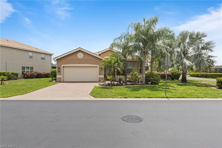 11107  Sparkleberry  DR, Fort Myers, FL 33913