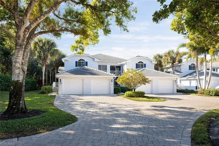 7049  Barrington  CIR, Naples, FL 34108