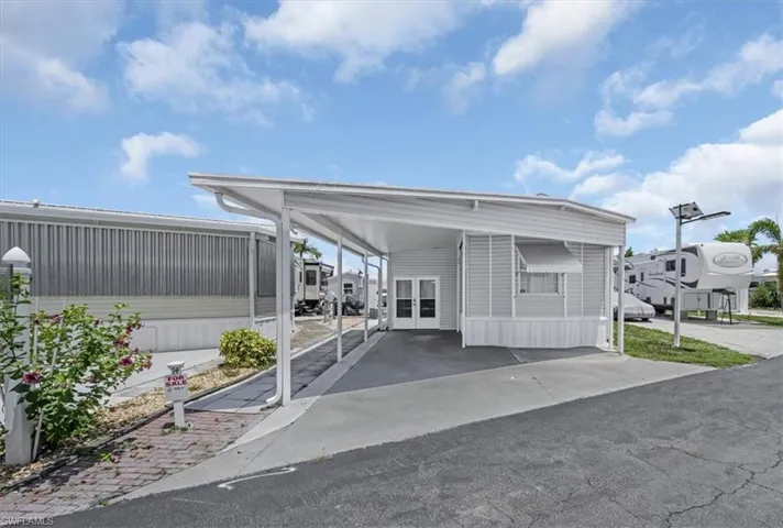 1159 Daniels Rd 74, Moore Haven, Florida 33471