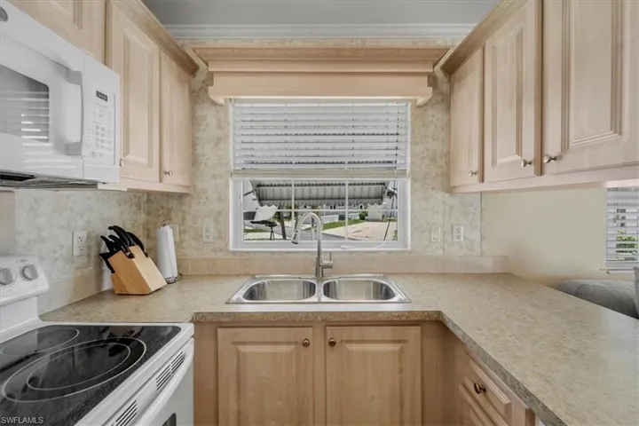 1159 Daniels Rd 74, Moore Haven, Florida 33471