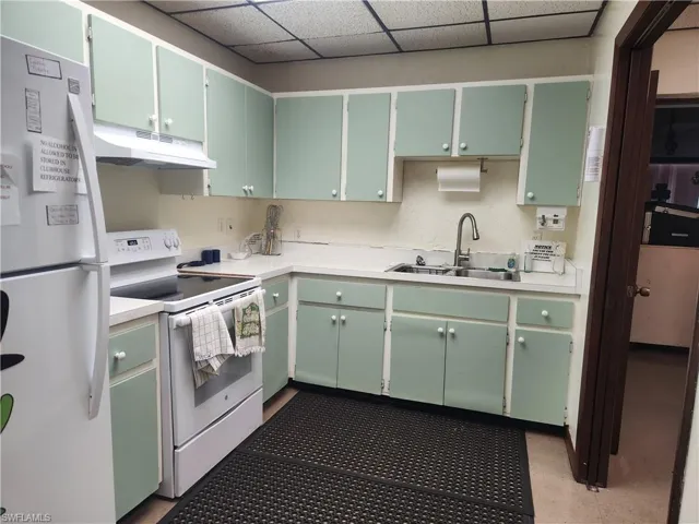 Community Clubhouse Kitchen