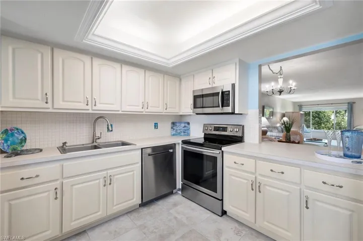 Tons of cabinet & prep space