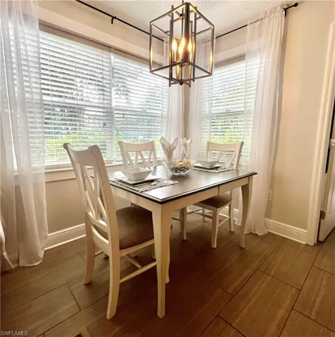 LAMINATES /TILE THROUGHOUT