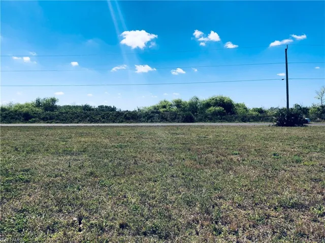 3909 Caloosa PKWY N, CAPE CORAL FL 33993