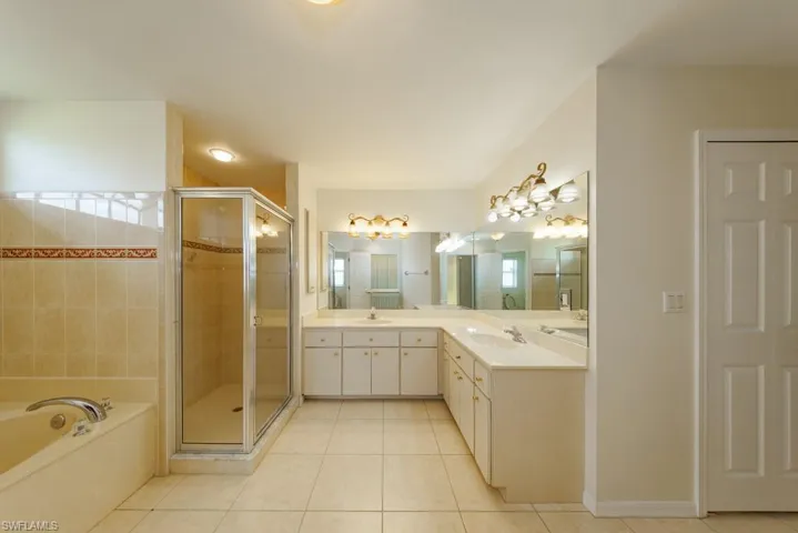 4210 Sw 25th Pl, Cape Coral, Florida 33914