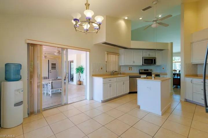 4210 Sw 25th Pl, Cape Coral, Florida 33914