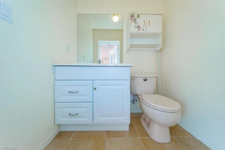 4210 Sw 25th Pl, Cape Coral, Florida 33914