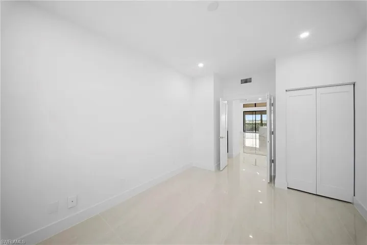 7008  Pelican Bay  BLVD, Naples, FL 34108