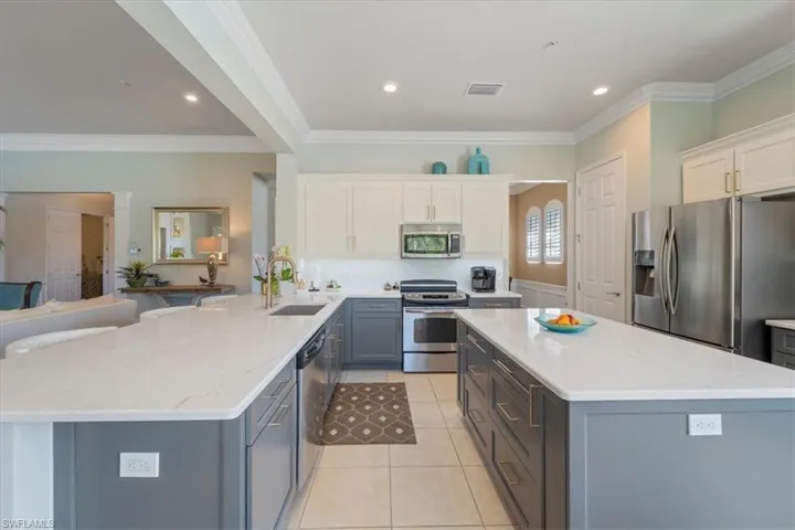 12026  Covent Garden  CT, Naples, FL 34120