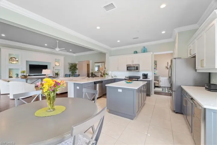 12026  Covent Garden  CT, Naples, FL 34120
