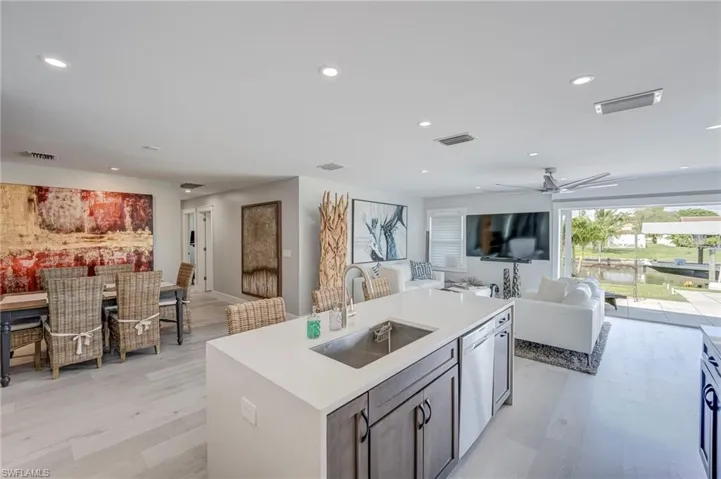 5204 Tower Dr, Cape Coral, Florida 33904