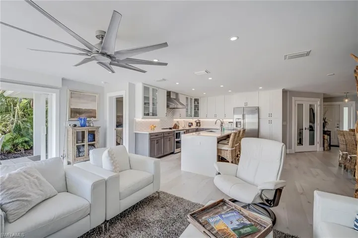 5204 Tower Dr, Cape Coral, Florida 33904