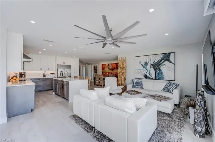 5204 Tower Dr, Cape Coral, Florida 33904