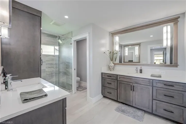 5204 Tower Dr, Cape Coral, Florida 33904