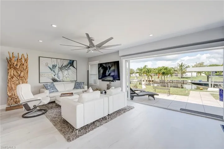 5204 Tower Dr, Cape Coral, Florida 33904