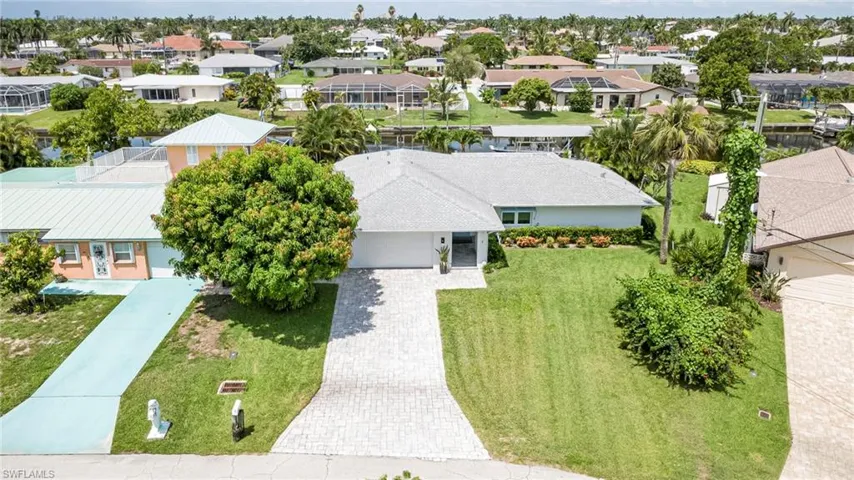 5204 Tower Dr, Cape Coral, Florida 33904
