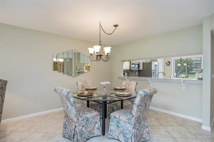 1051  Eastham  WAY, Naples, FL 34104