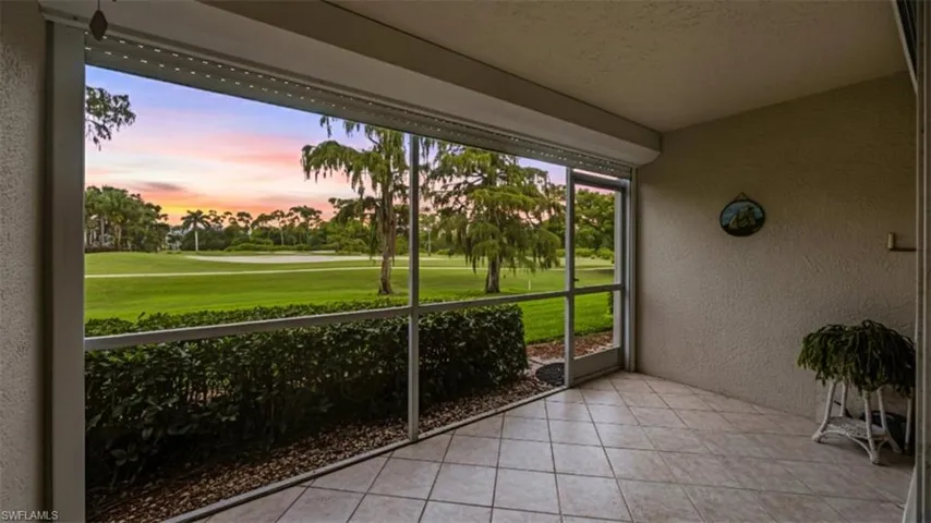 1051  Eastham  WAY, Naples, FL 34104