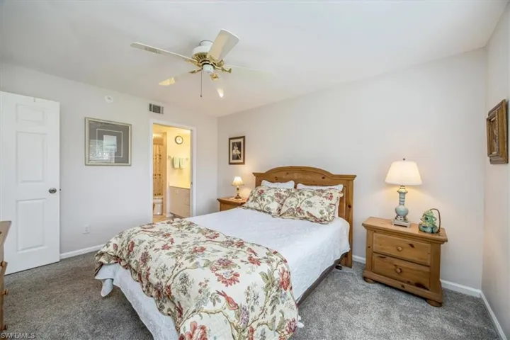 1051  Eastham  WAY, Naples, FL 34104