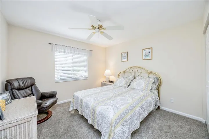 1051  Eastham  WAY, Naples, FL 34104