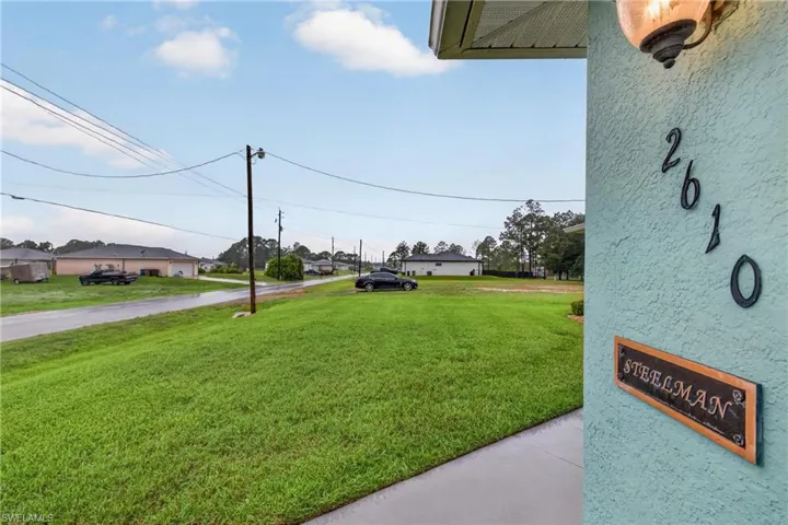 2610 42nd St W, Lehigh Acres, Florida 33971