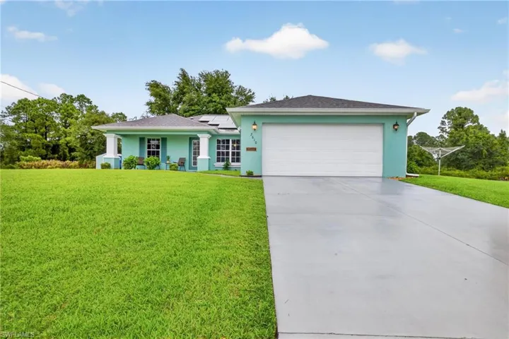 2610 42nd St W, Lehigh Acres, Florida 33971