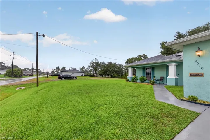 2610 42nd St W, Lehigh Acres, Florida 33971