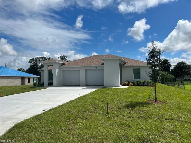 6064 Laurelwood Dr, Fort Myers, Florida 33905