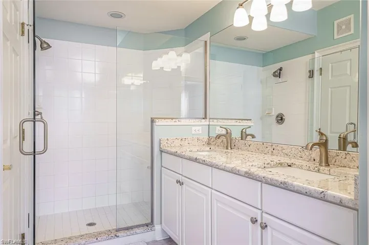 9667  Hemingway  LN, Fort Myers, FL 33913