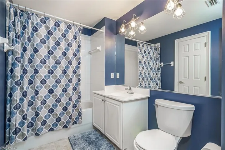 9667  Hemingway  LN, Fort Myers, FL 33913
