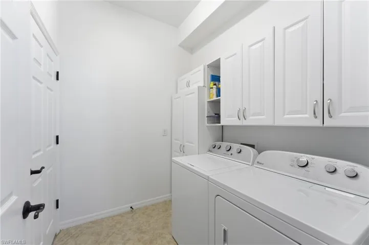 10446  Sirene  WAY, Fort Myers, FL 33913