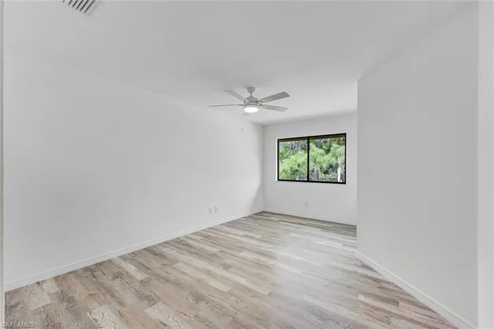 142 Bennington Dr 8, Naples, Florida 34104