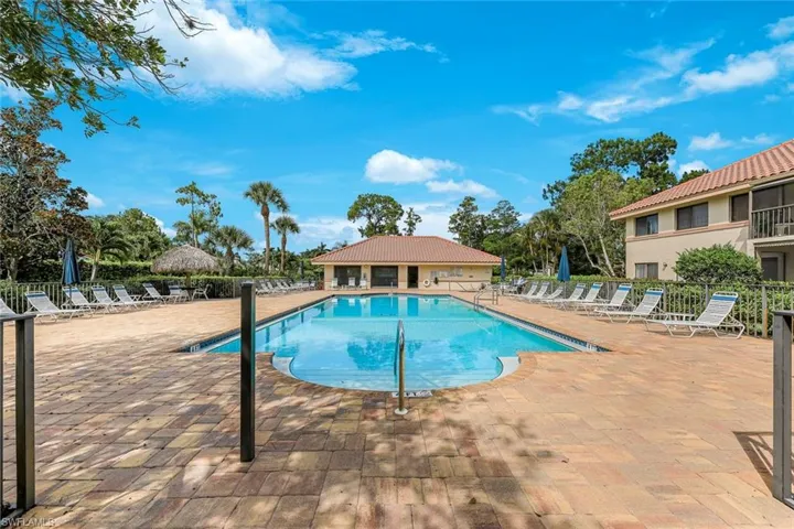 142 Bennington Dr 8, Naples, Florida 34104