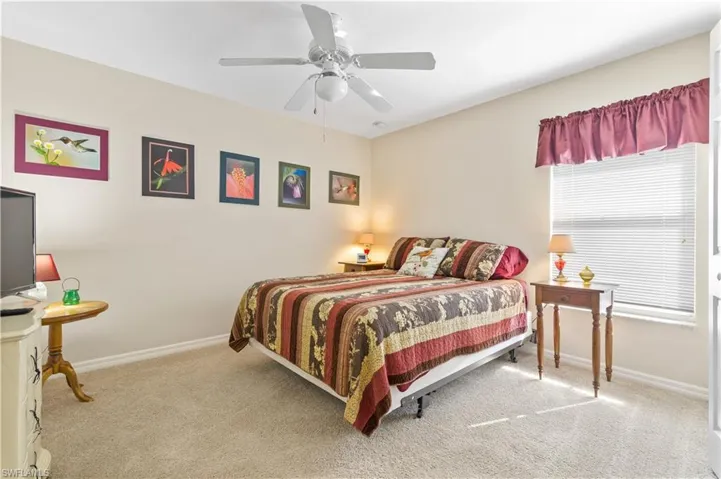 635 NW 2nd  LN, Cape Coral, FL 33993