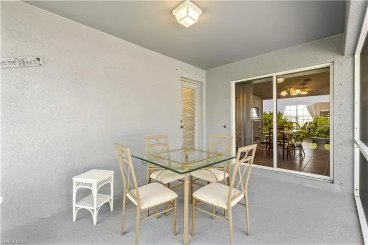 635 NW 2nd  LN, Cape Coral, FL 33993